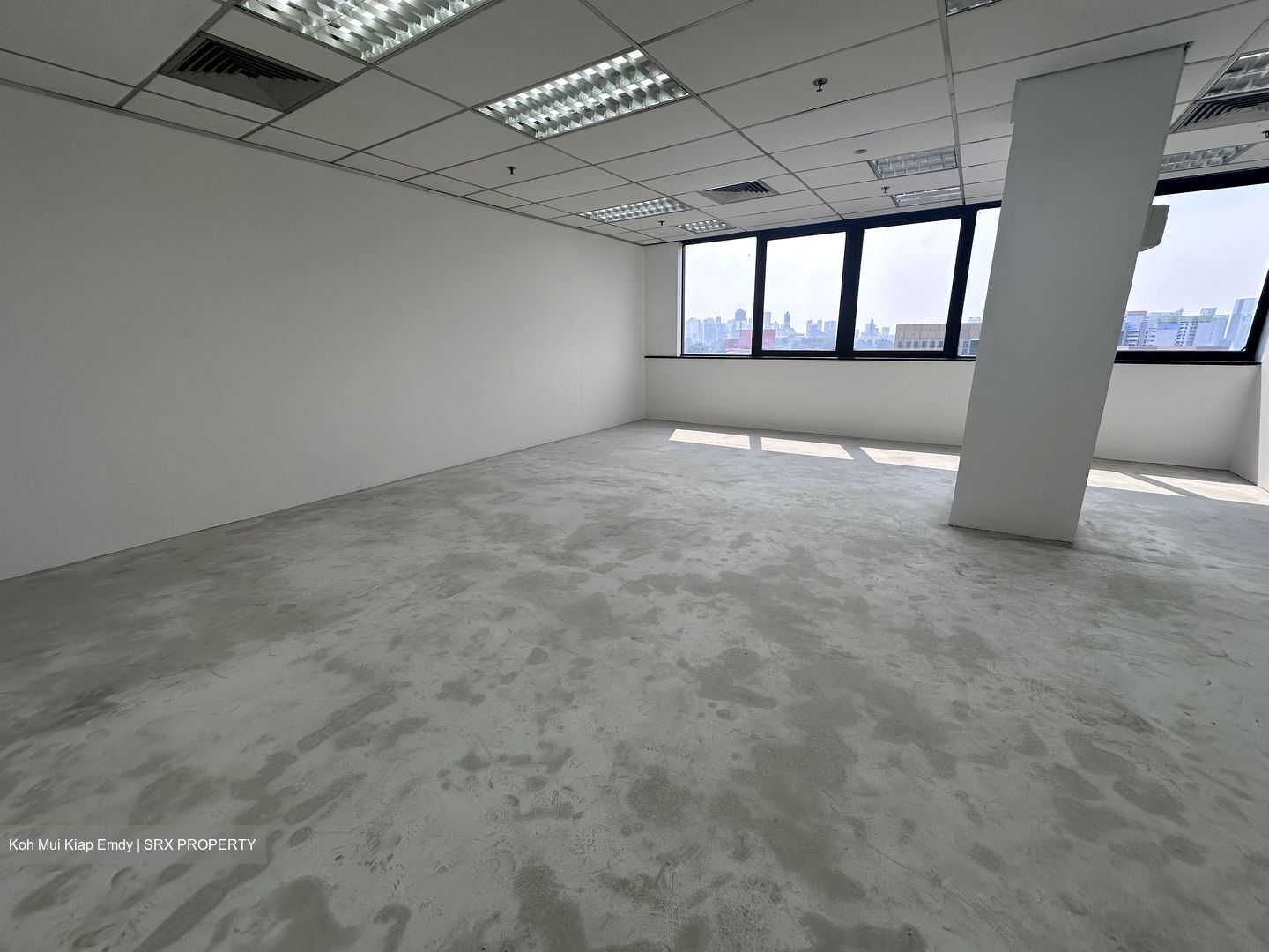 Og Albert Complex (D7), Office #611162491